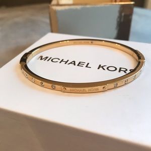 Michael Kors Gold Bracelet in Box